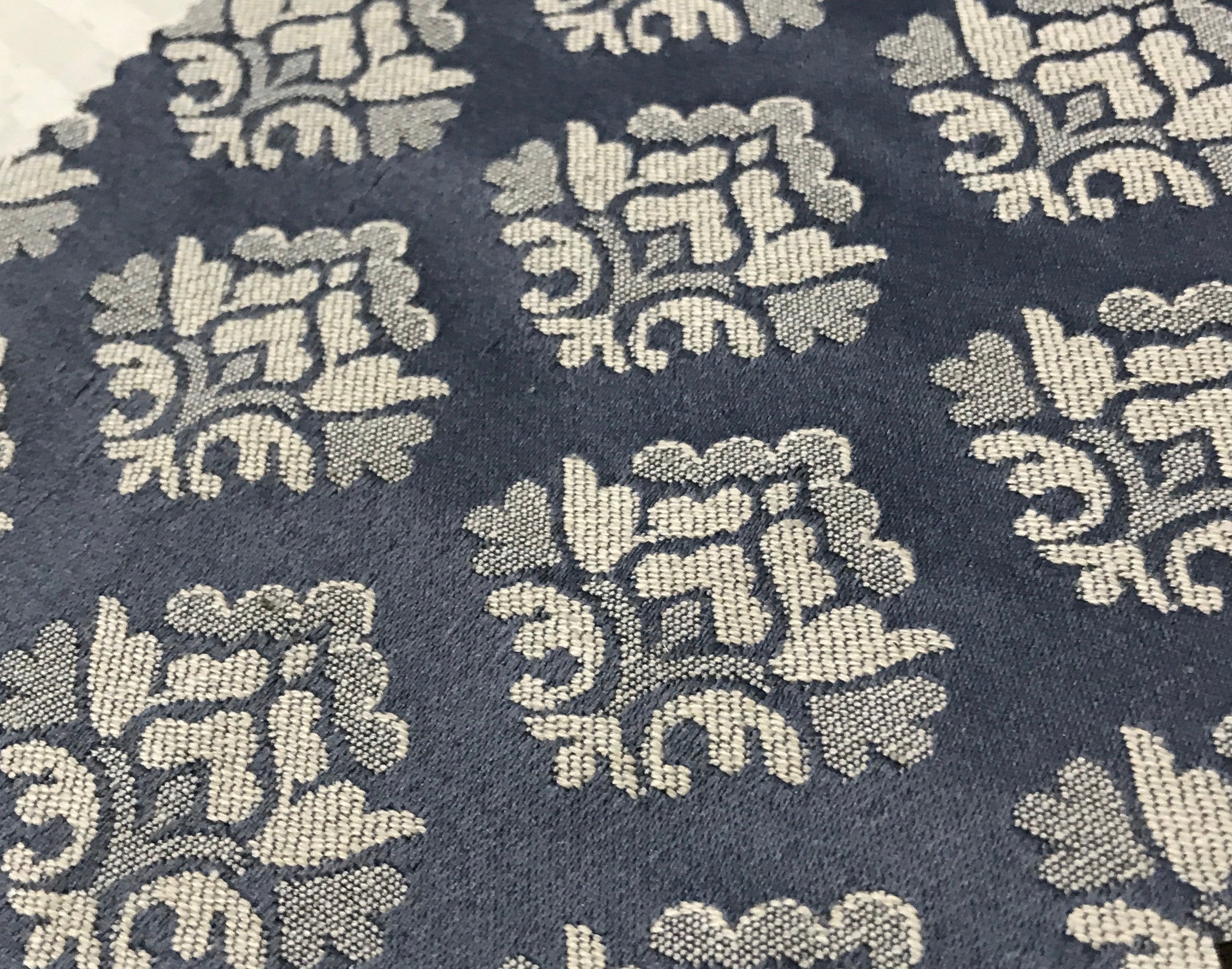 Jacquard in Damask Motif – Ideal for Upholstery & Chairs (Classic Elegance)