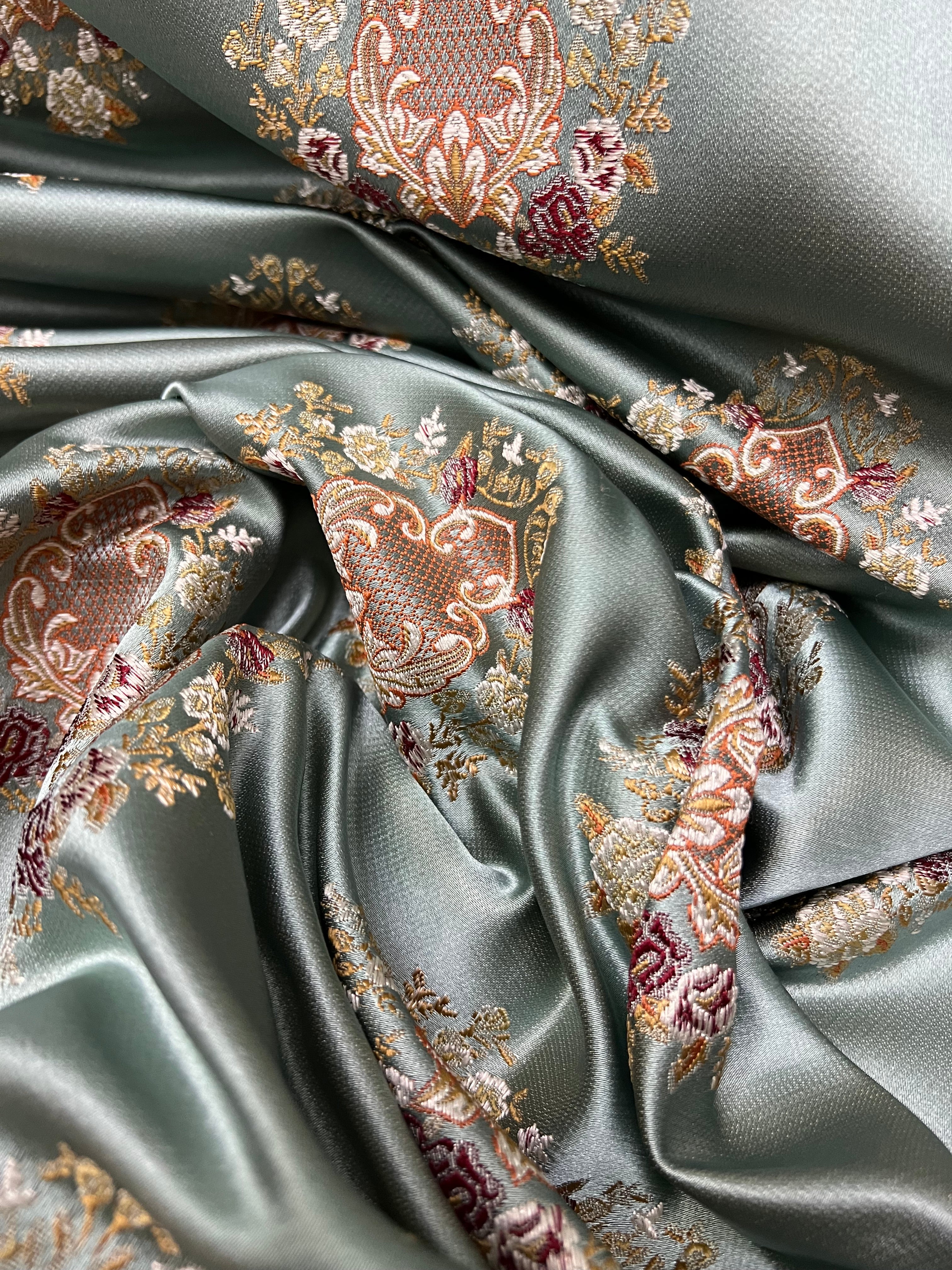 Jacquard in Damask Motif - Dining Chairs (Renaissance Regal)