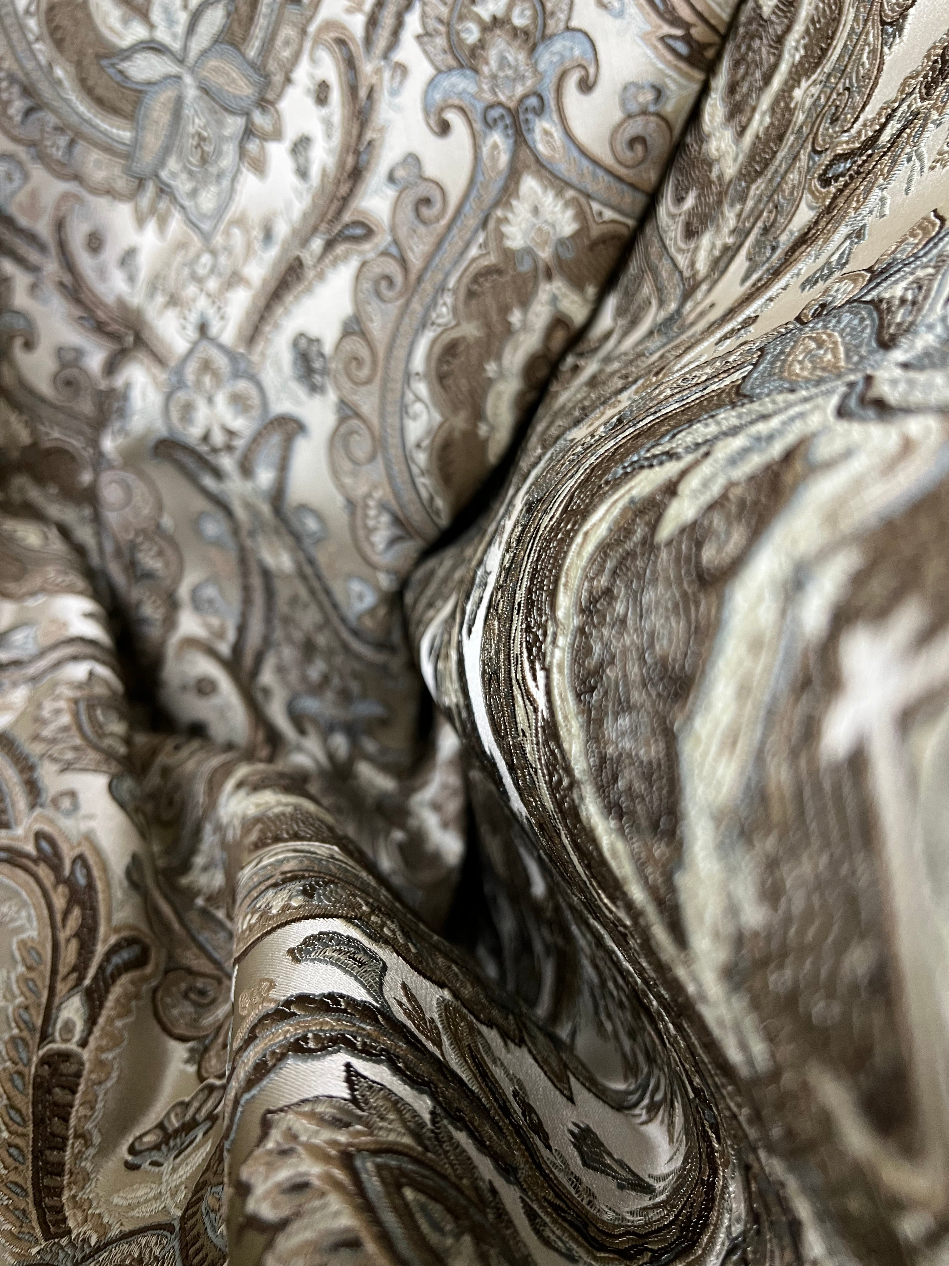 Jacquard in Majestic Damask - Dining Chairs (Regal Tapestry)