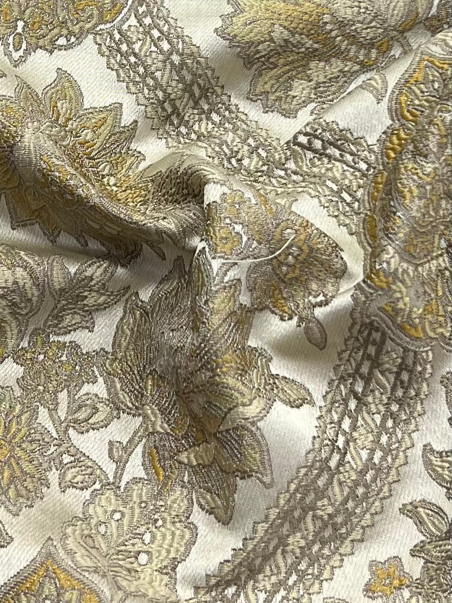 Jacquard in Valentine Damask Dining Chairs