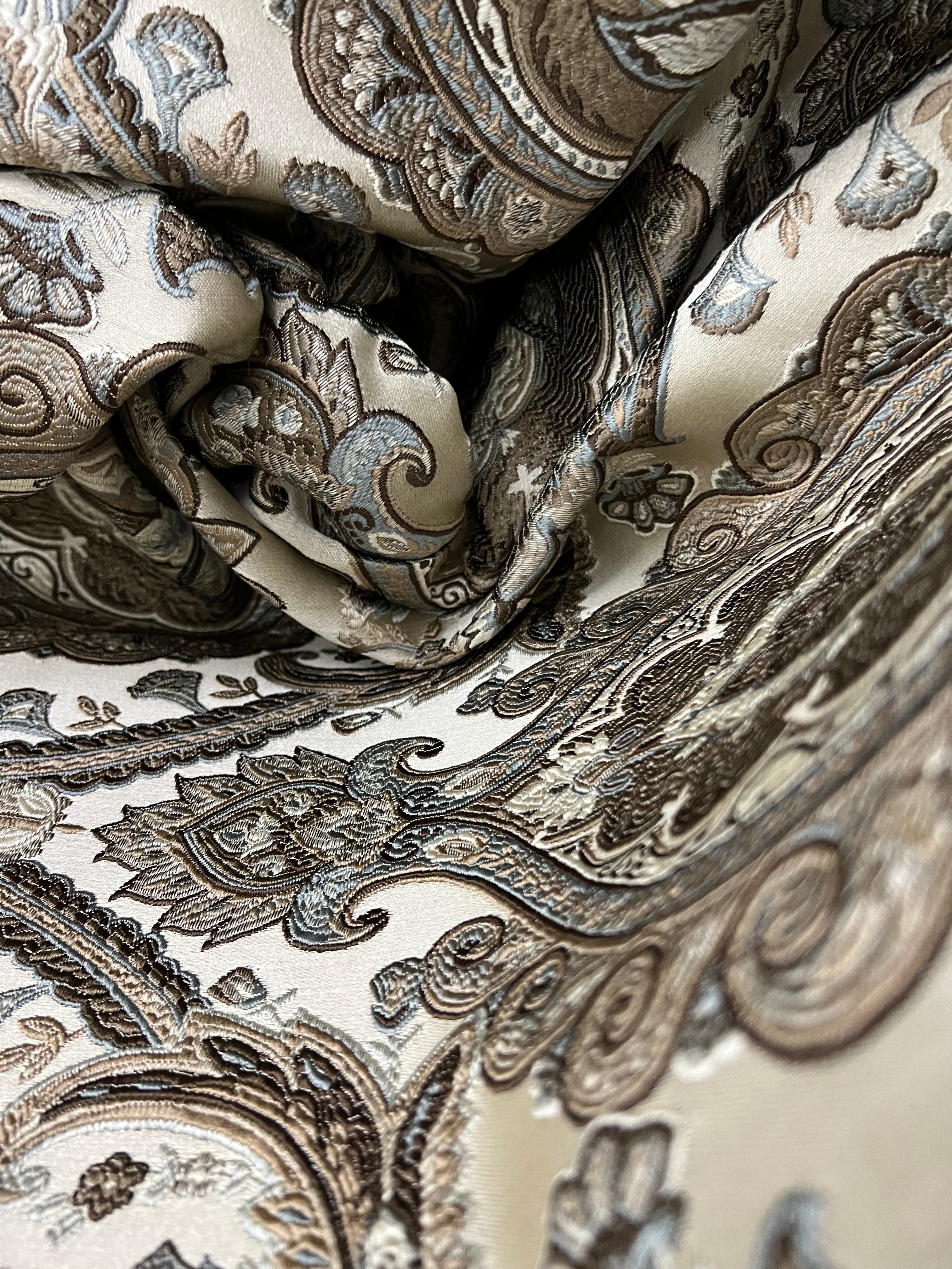 Jacquard in Majestic Damask - Dining Chairs (Regal Tapestry)