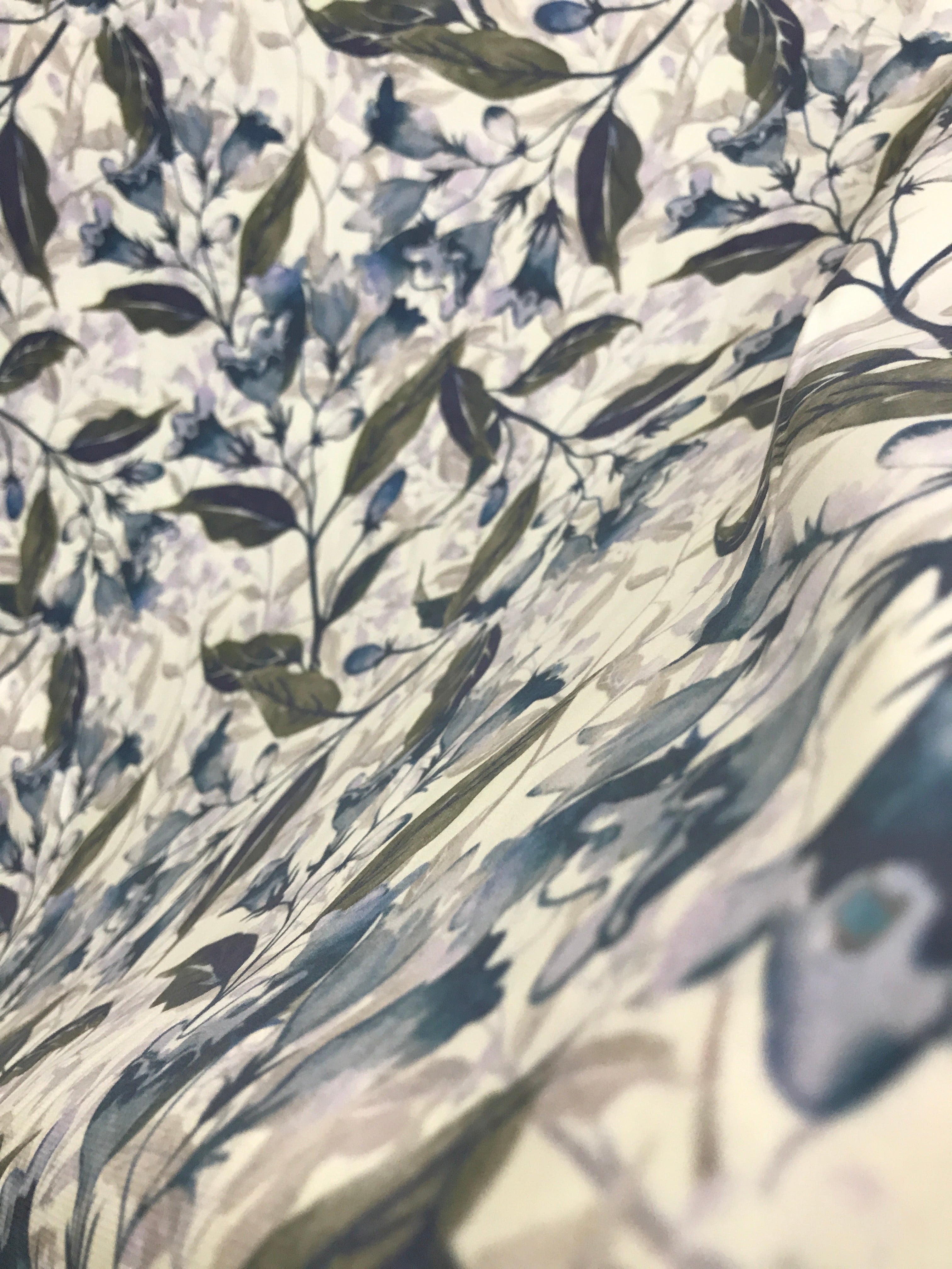 Velvet in Floral Ideal for Sofa, Curtains & Cushions