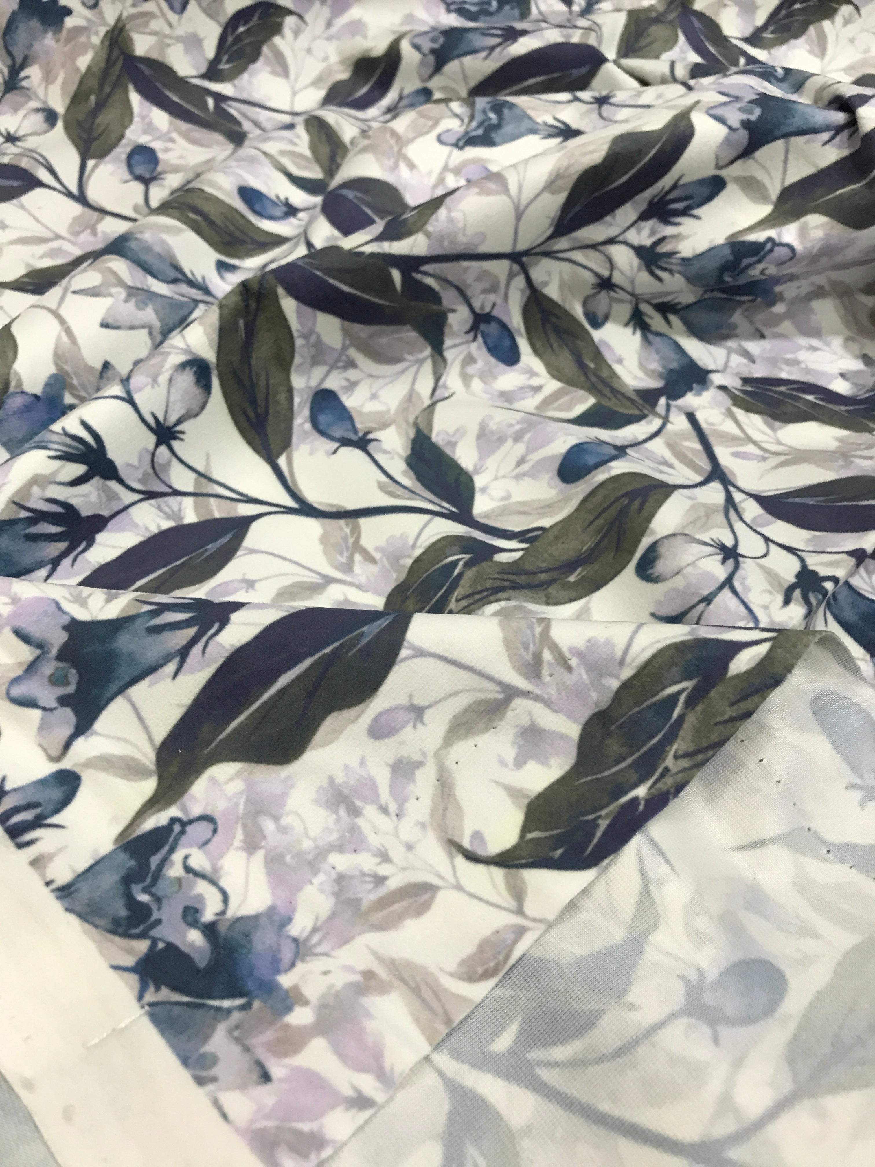 Velvet in Floral Ideal for Sofa, Curtains & Cushions