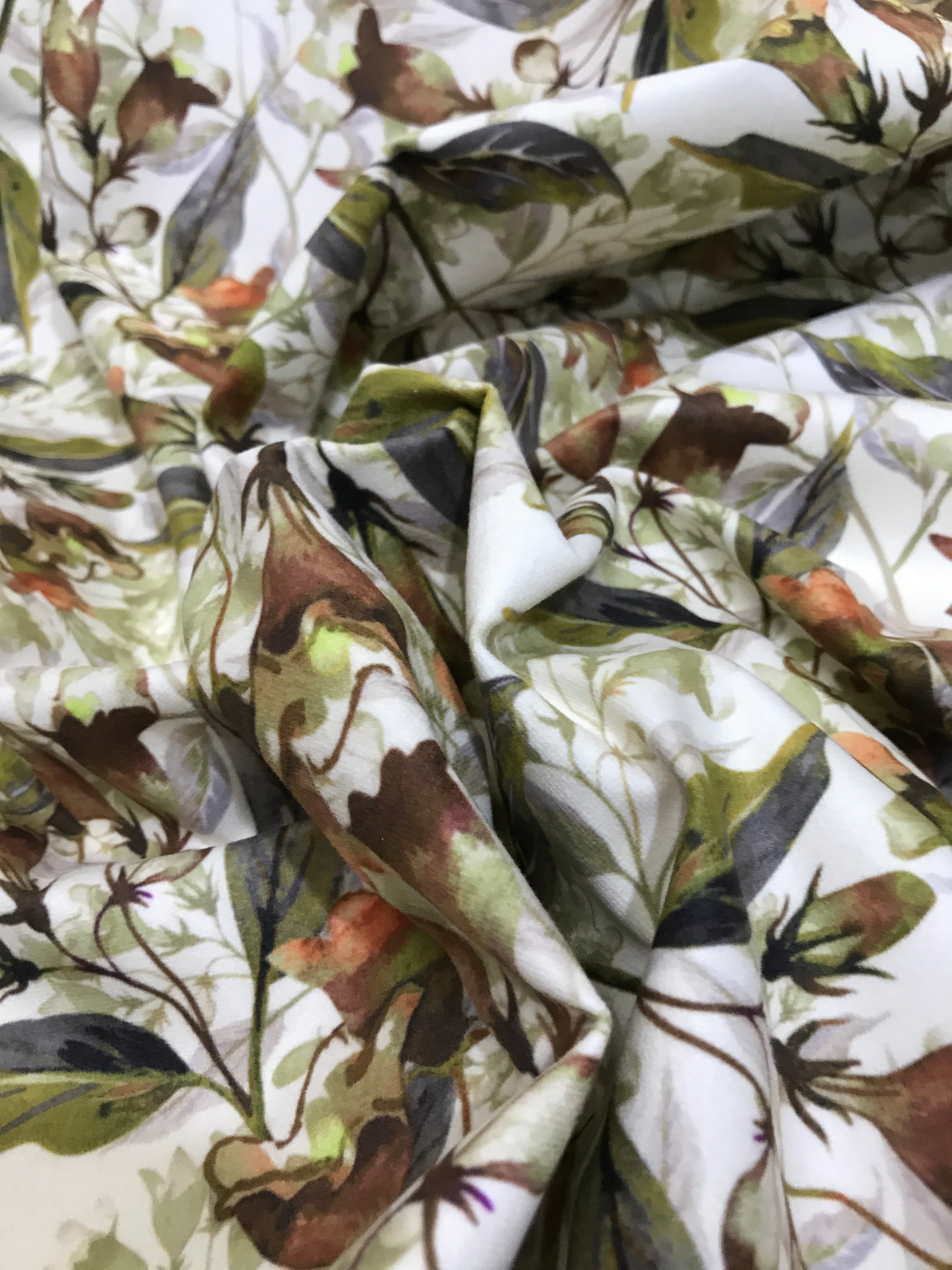 Velvet in Floral Ideal for Sofa, Curtains & Cushions