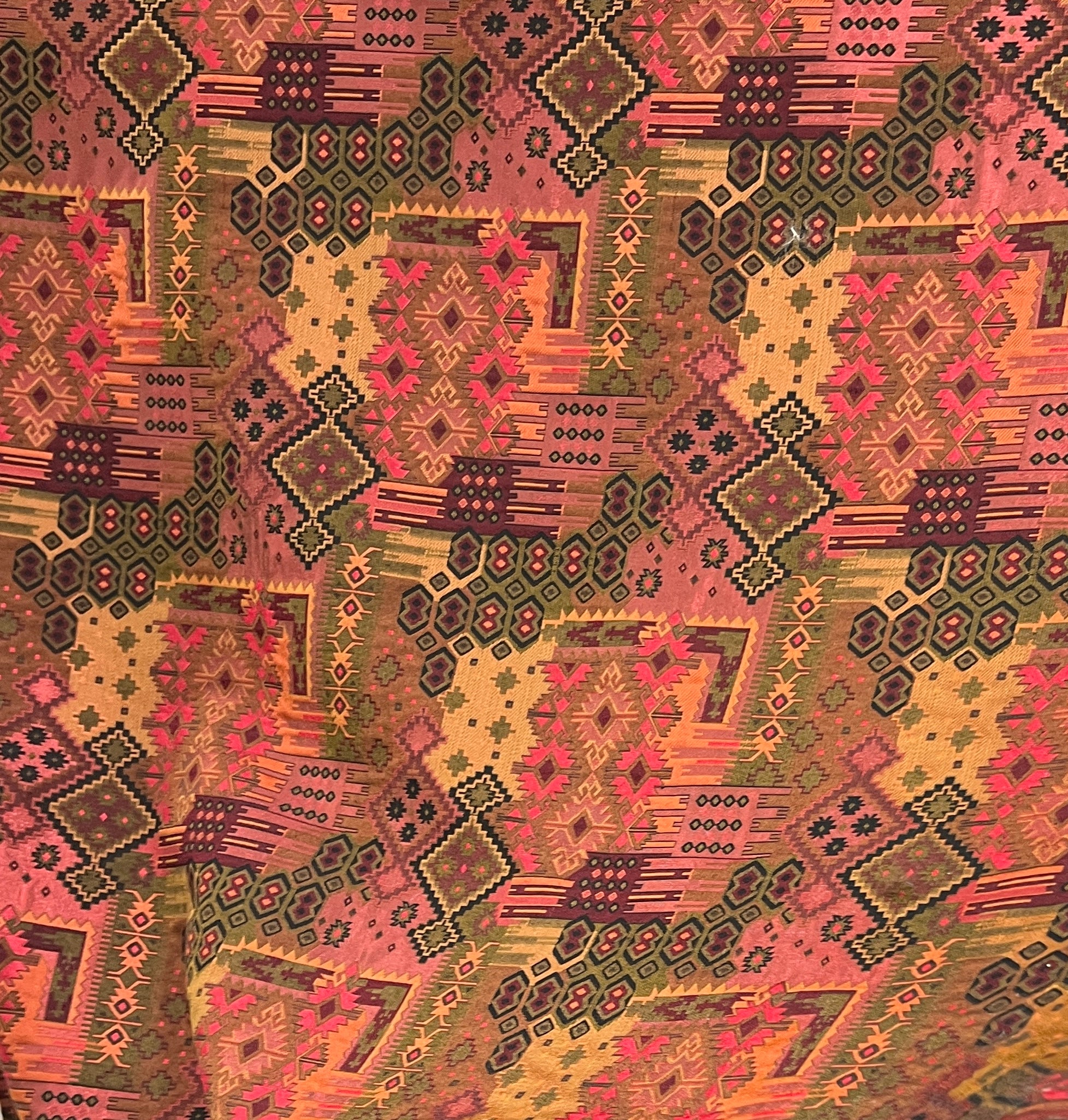 Azura Kilim