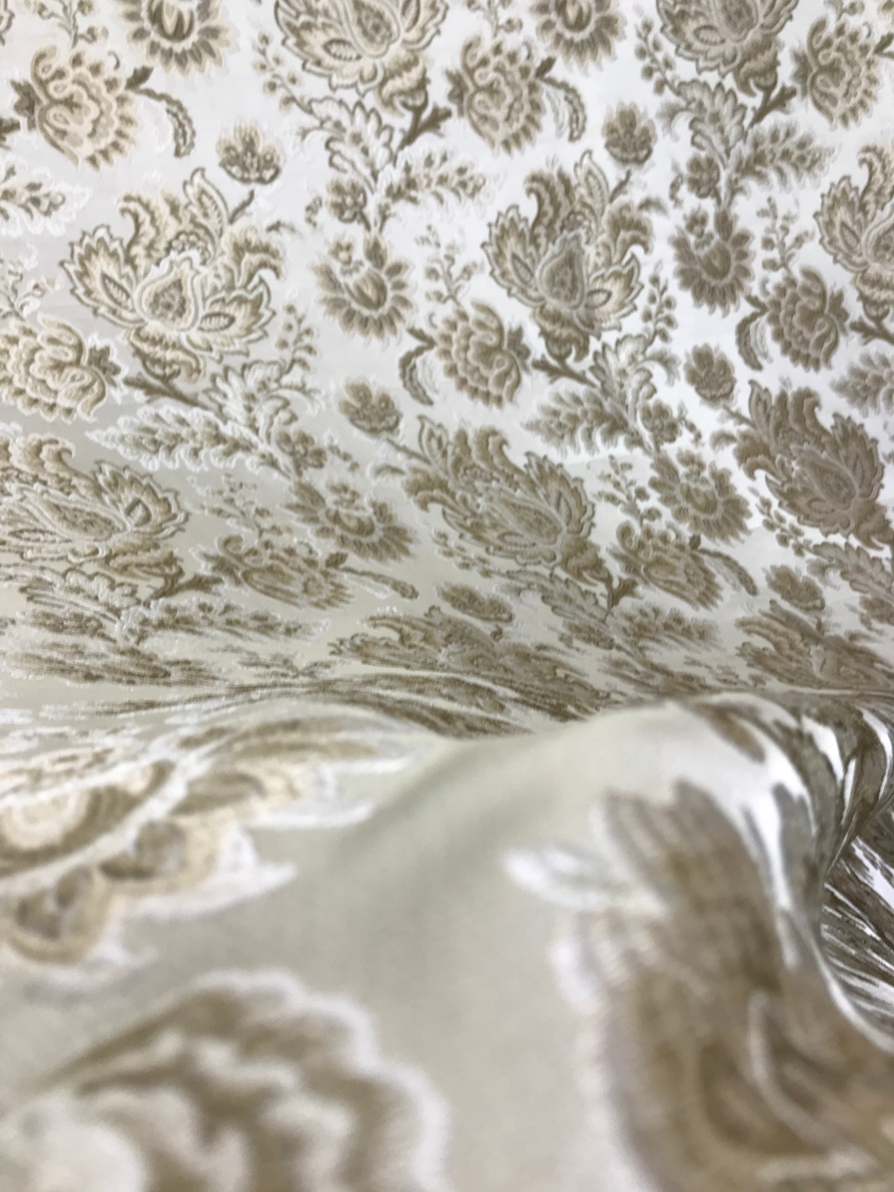 Vintage Luxe Jacquard