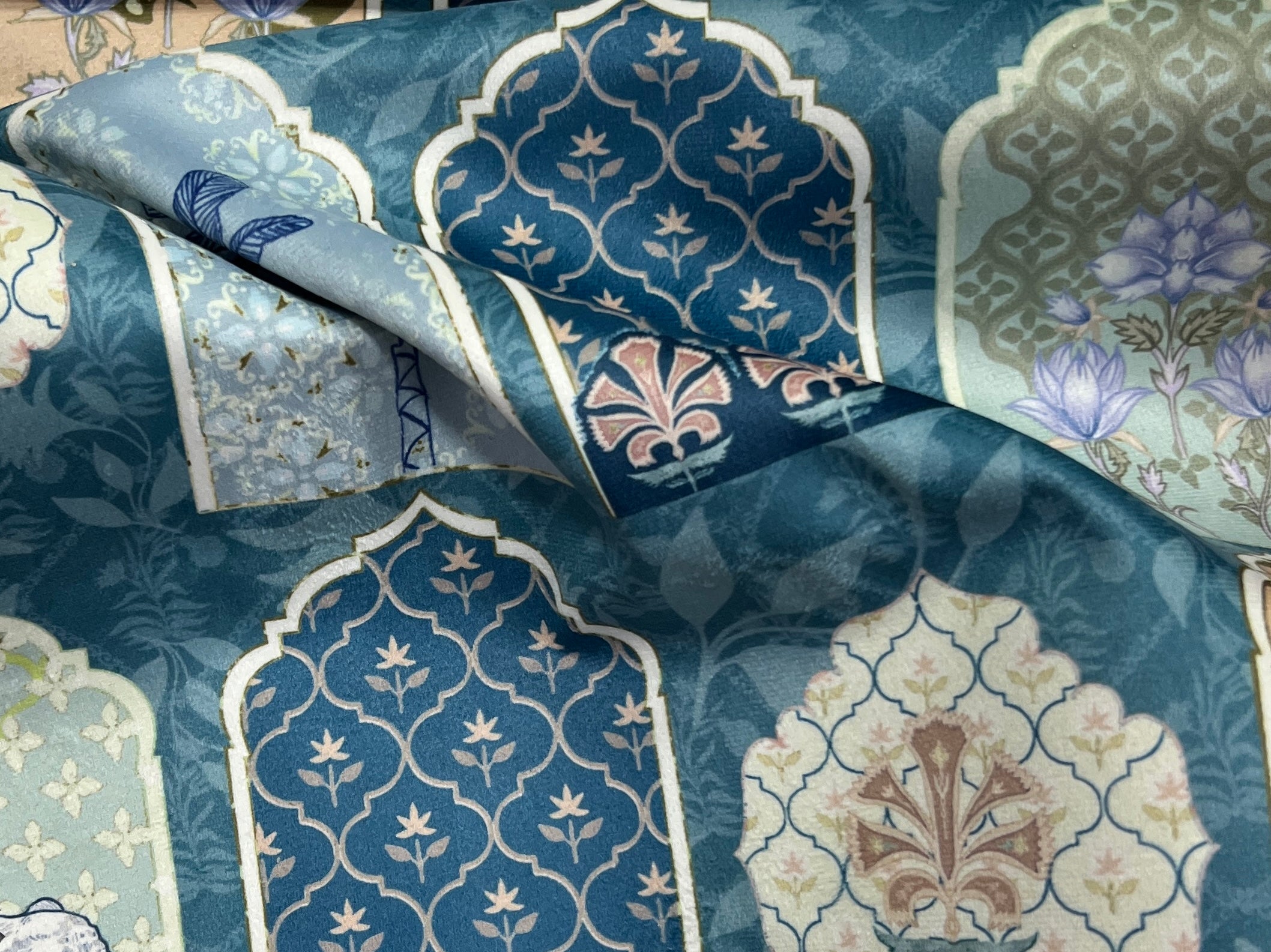 #color_blue