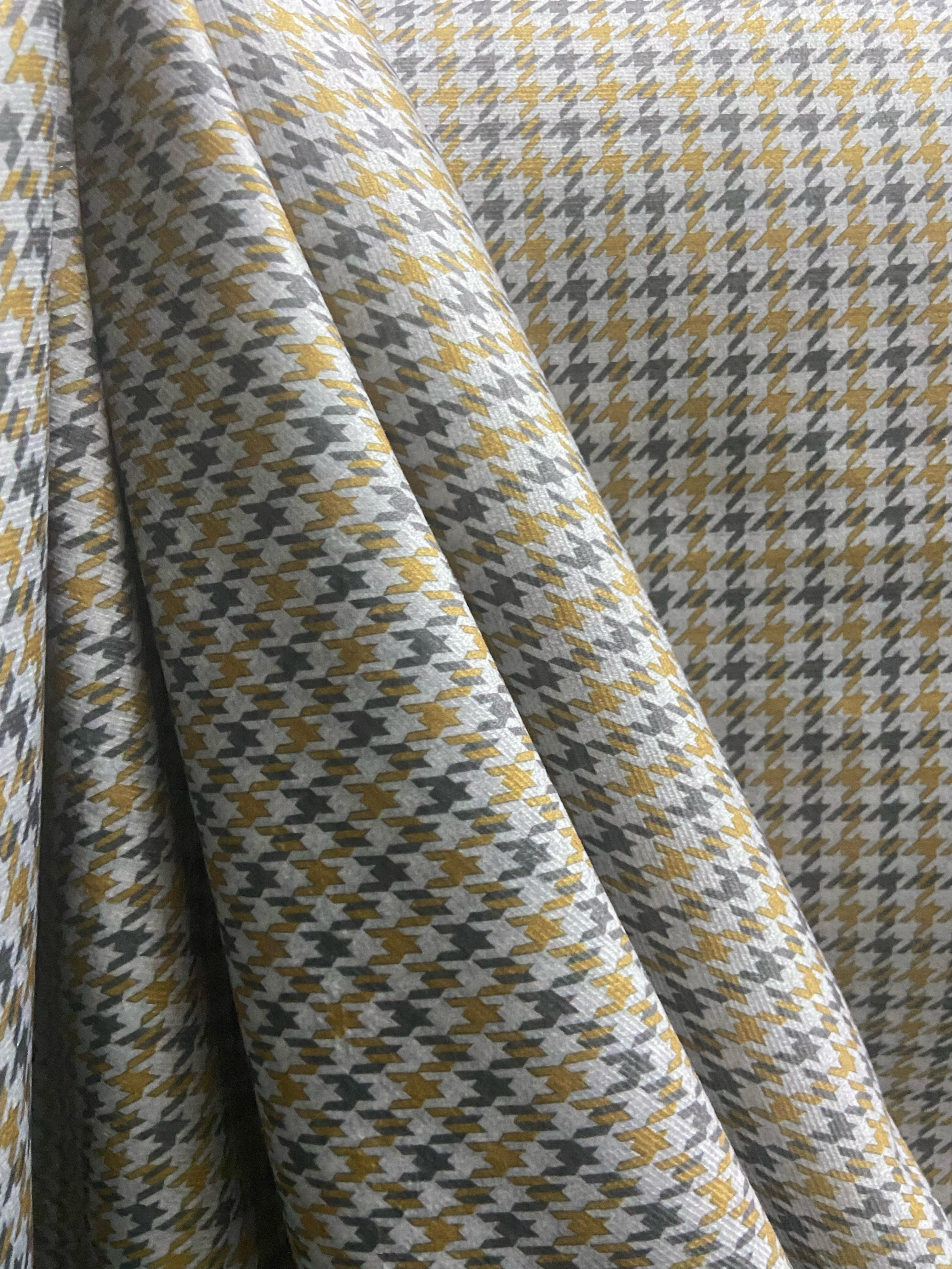 #color_mustard-yellow