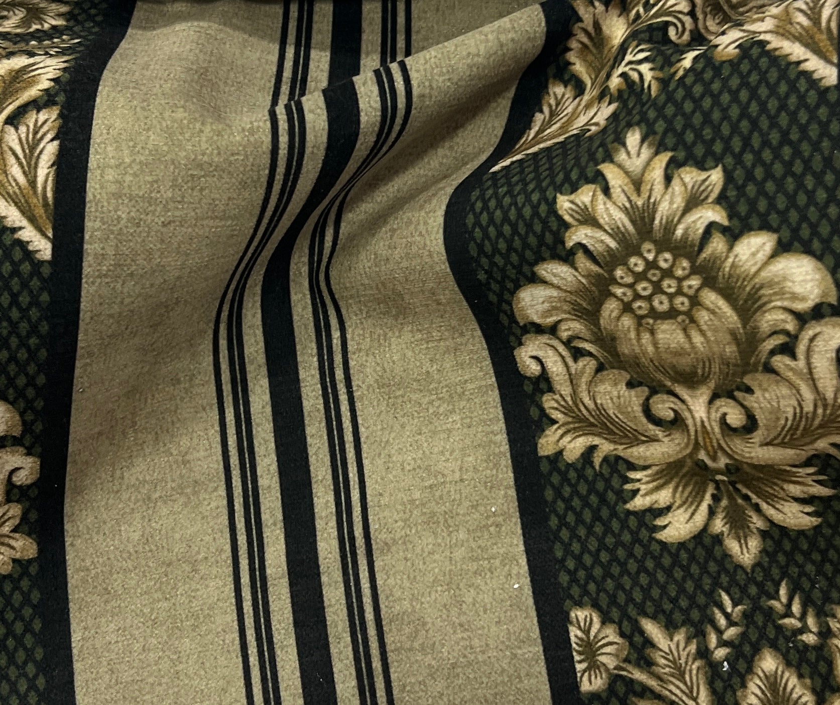 Imperial Baroque Stripe