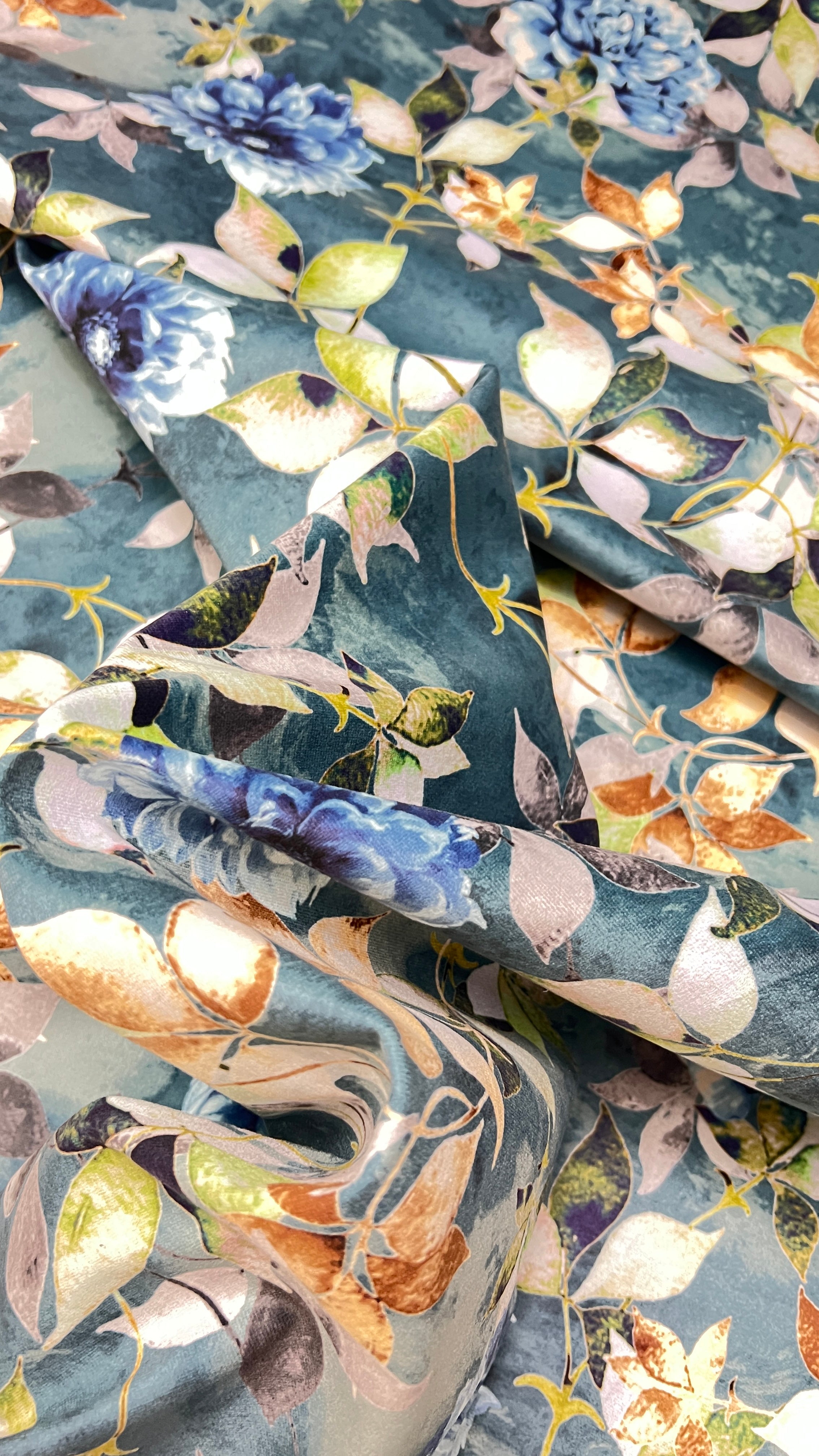 Velvet in Floral – Ideal for Sofa Upholstery & Cushion Covers (Botanic Luxe)