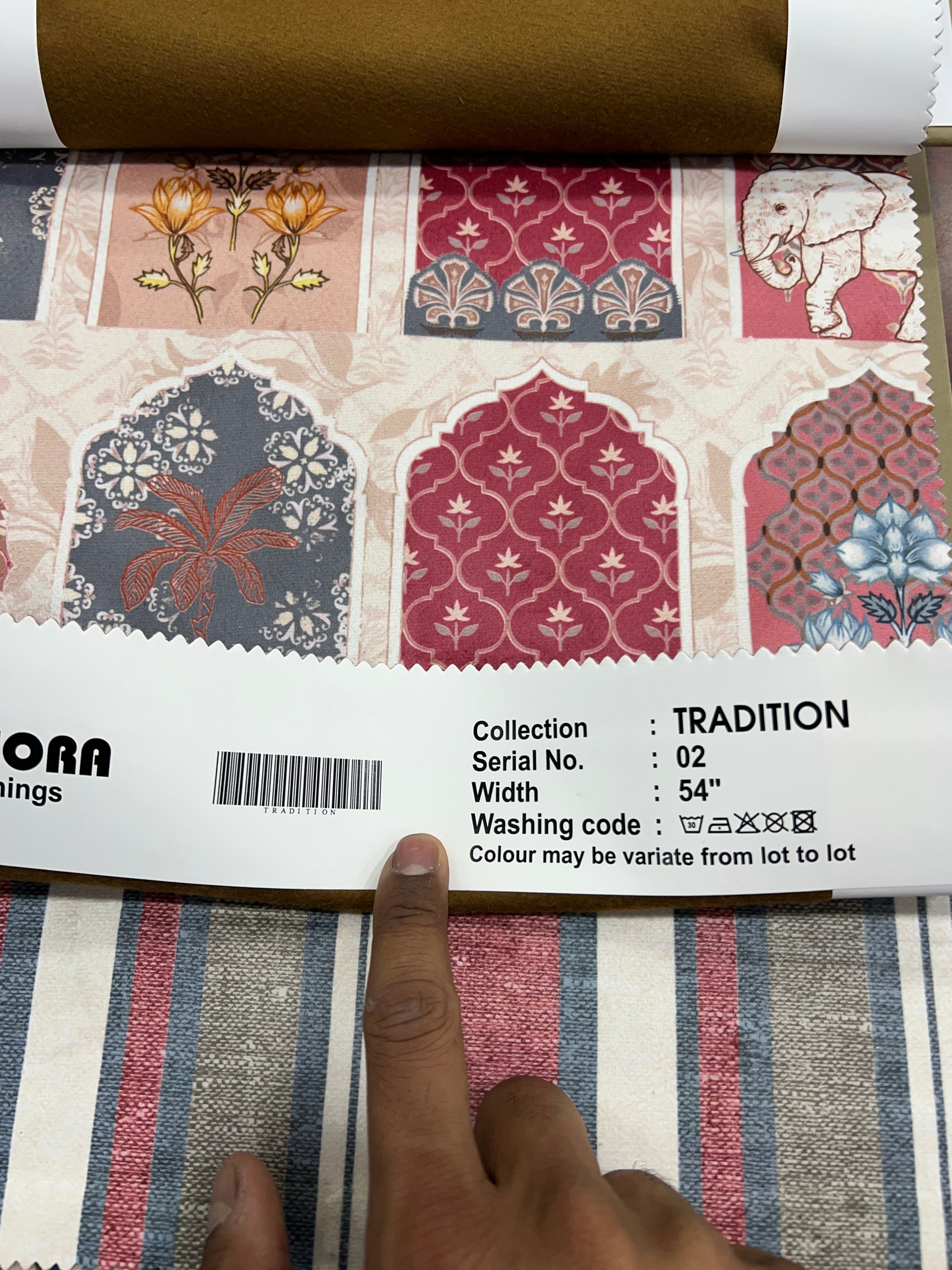 Velvet in Mughal Garden Design – Window Treatments (Royal Legacy)
