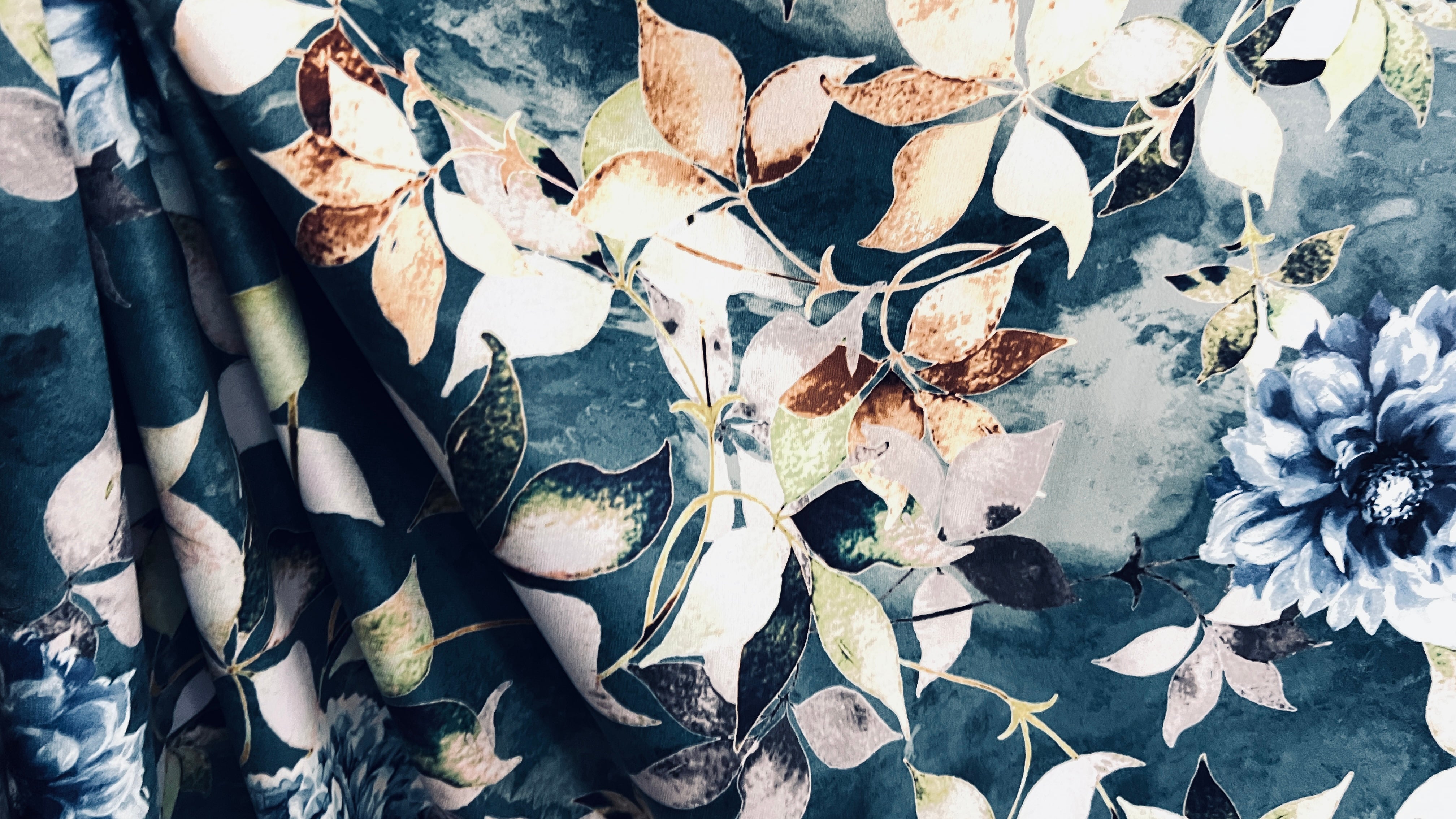 Velvet in Floral – Ideal for Sofa Upholstery & Cushion Covers (Botanic Luxe)