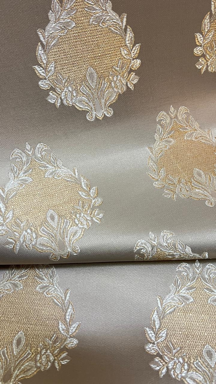Medallion Damask
