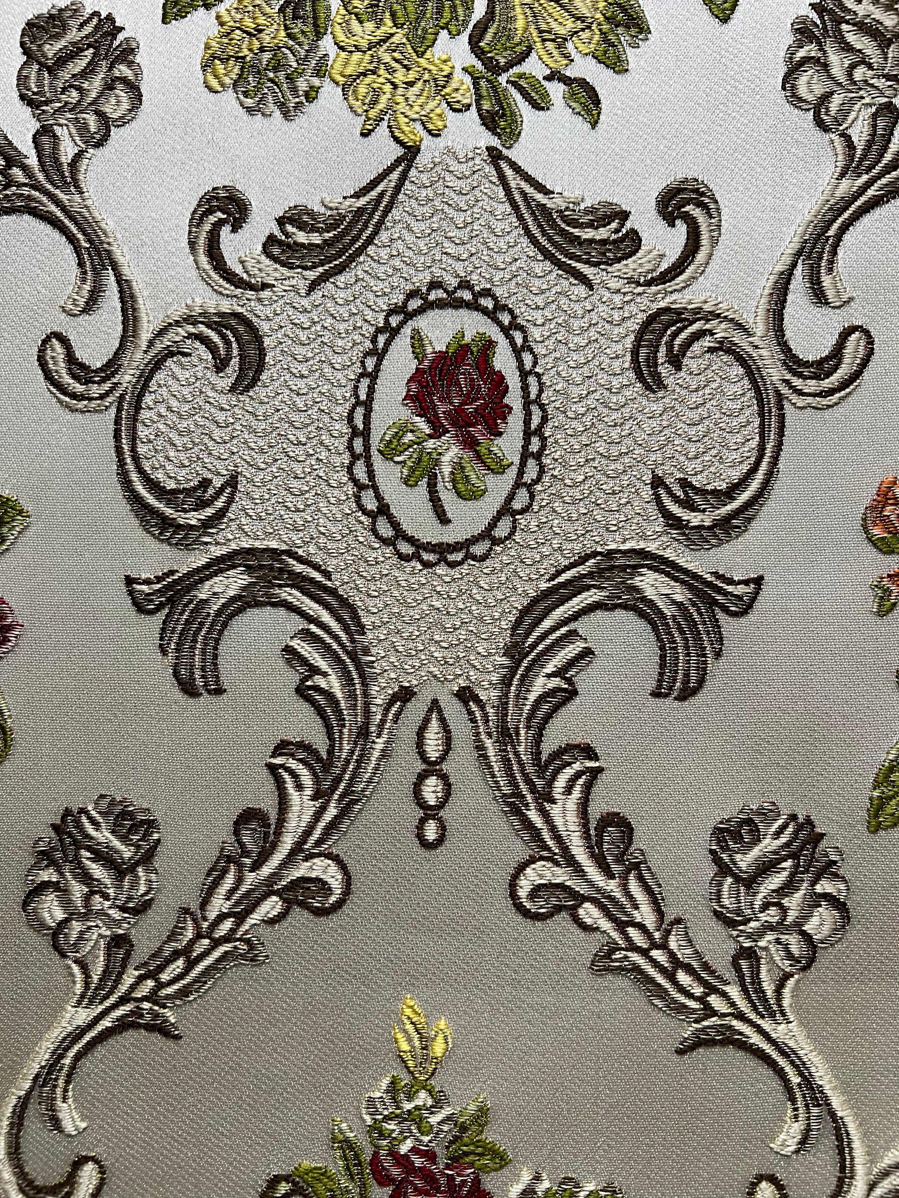 Bouquet Crest