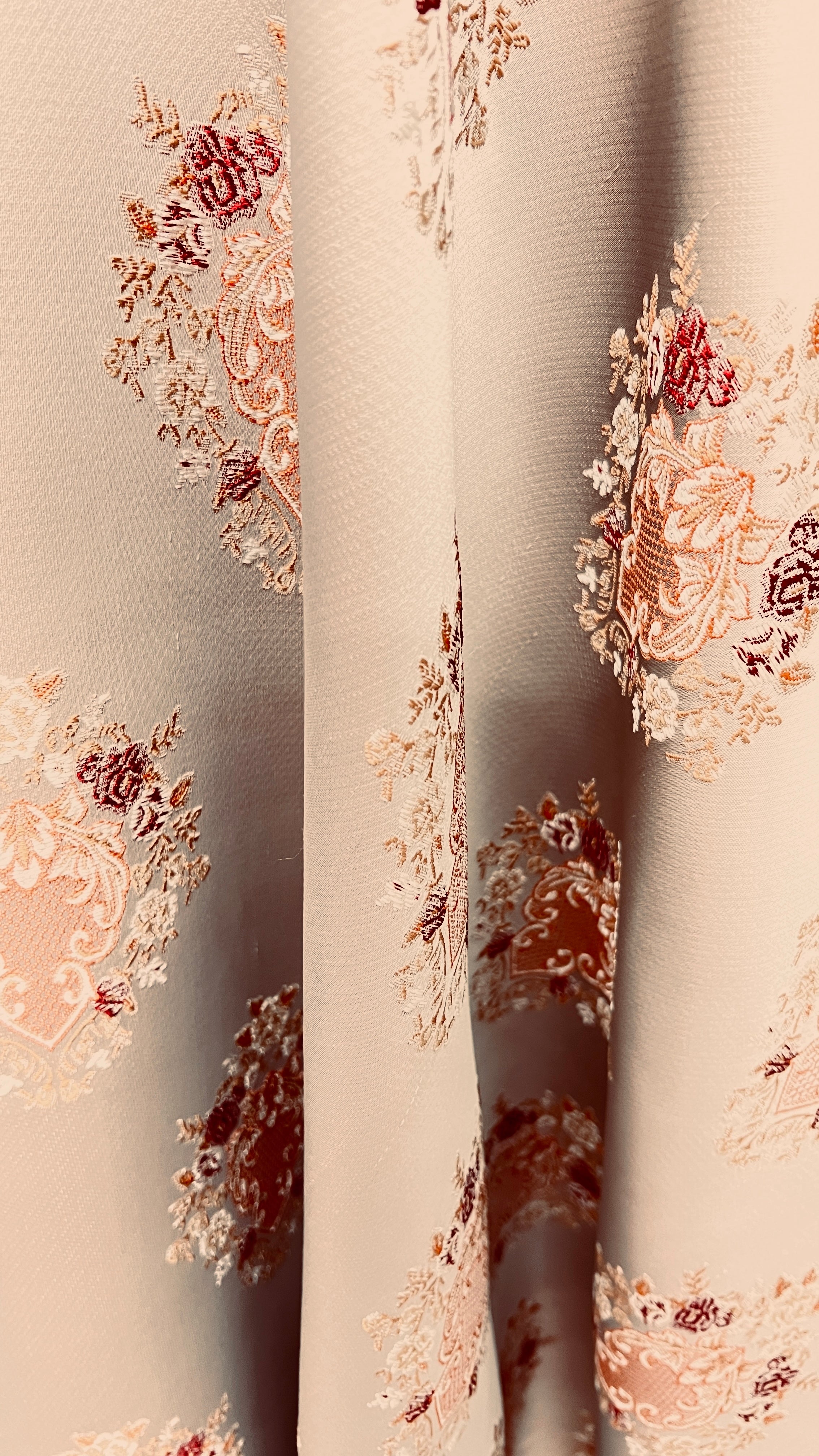 Jacquard in Damask Motif - Dining Chairs (Renaissance Regal)