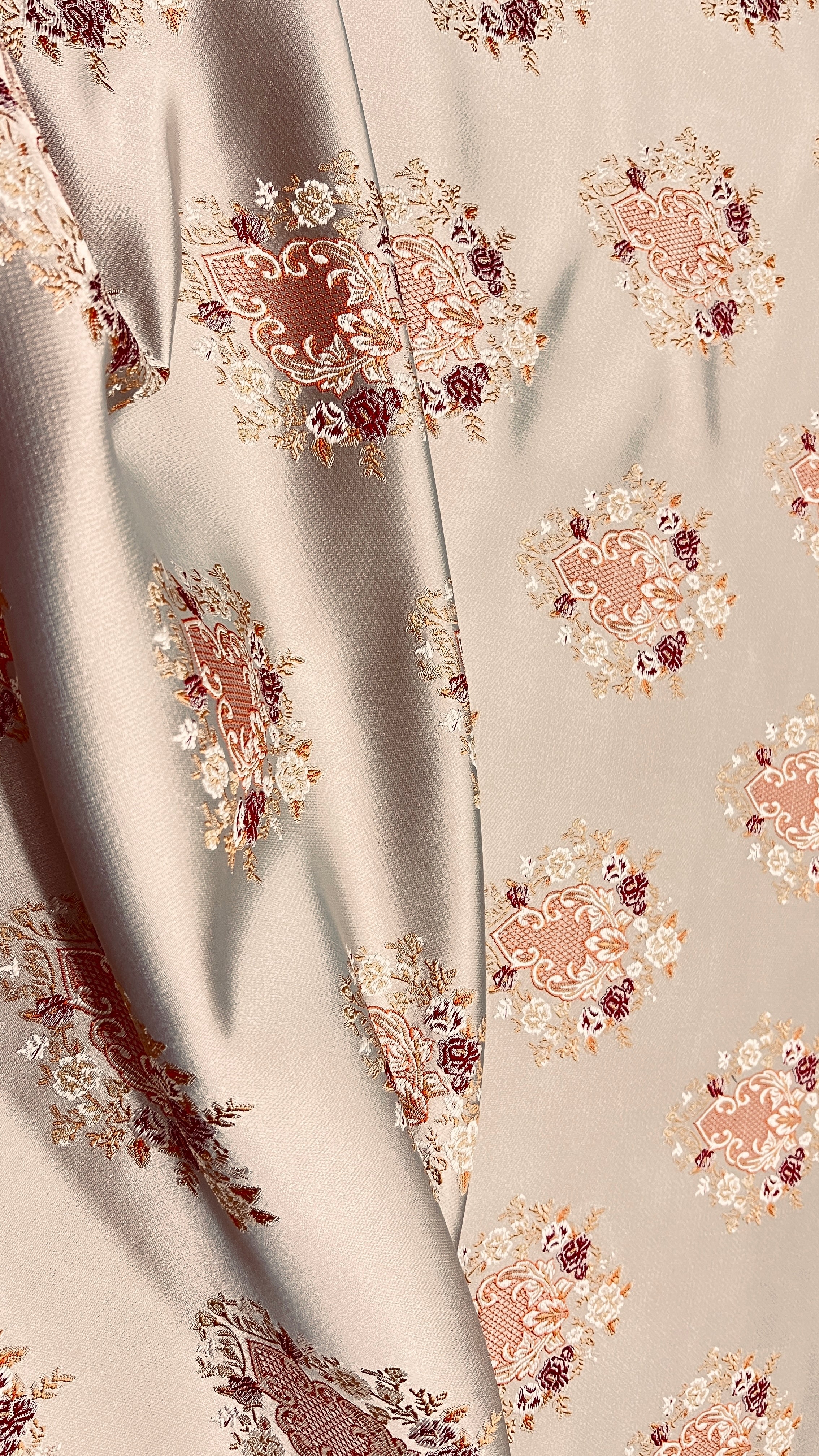 Jacquard in Damask Motif - Dining Chairs (Renaissance Regal)