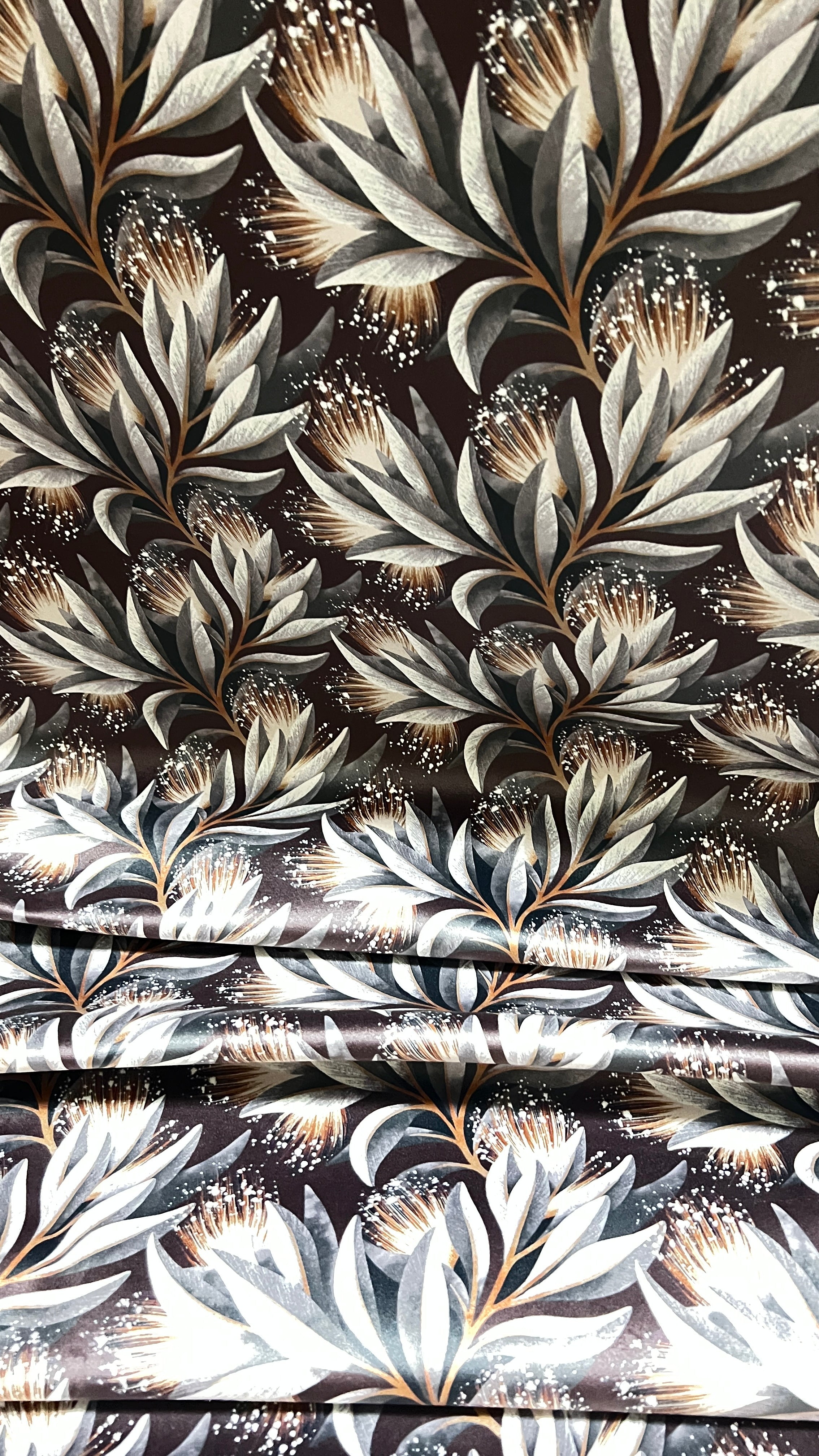 Velvet in Floral – Ideal for Sofa Upholstery & Cushion Covers (Elegant Bloom)