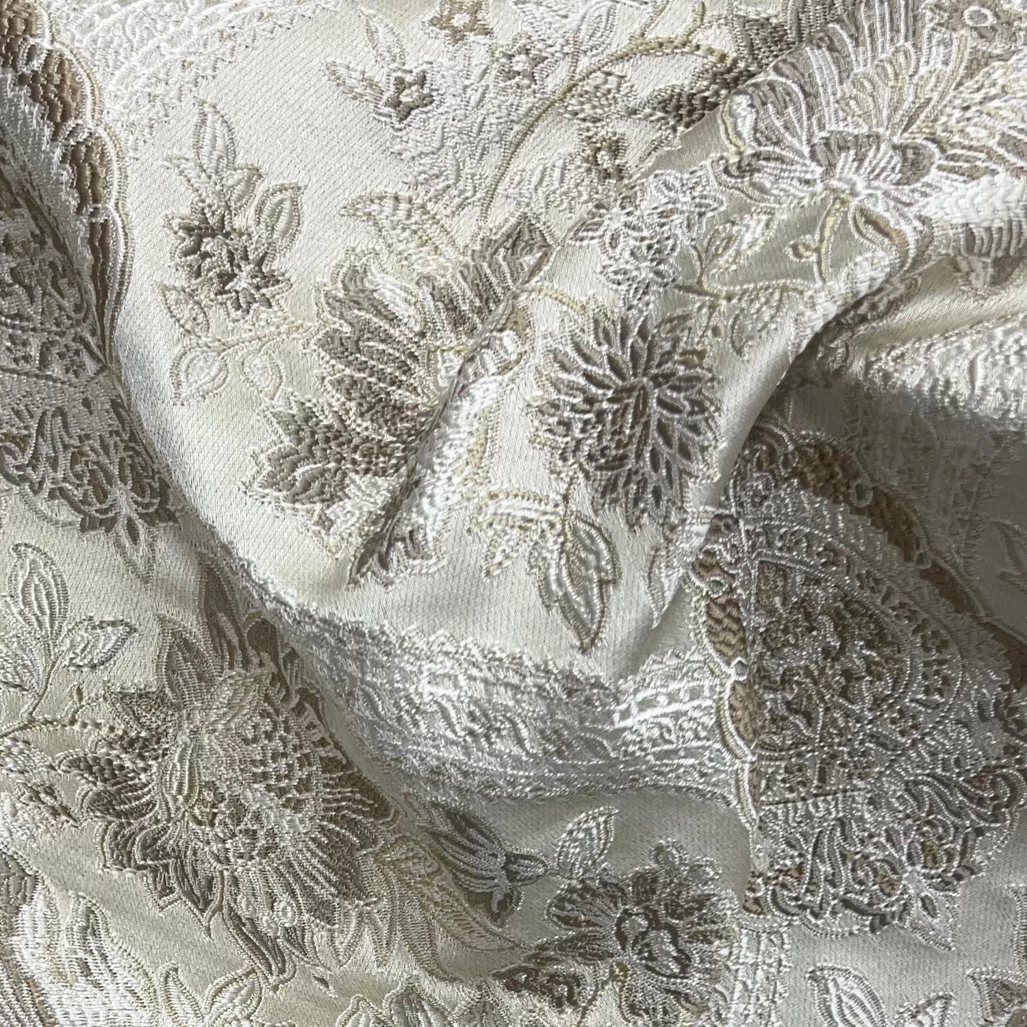 Jacquard in Valentine Damask Dining Chairs