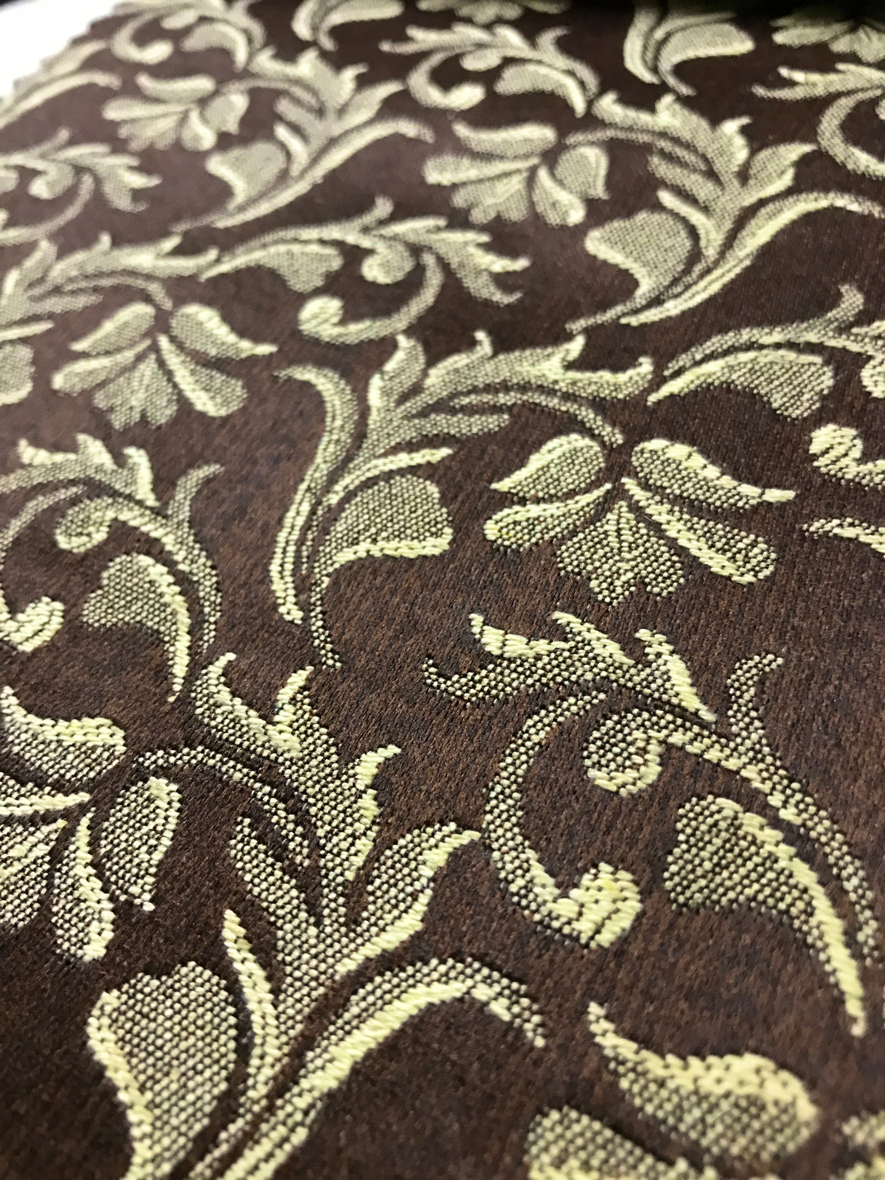 #color_brown