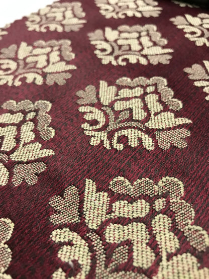 Jacquard in Damask Motif – Ideal for Upholstery & Chairs (Classic Elegance)