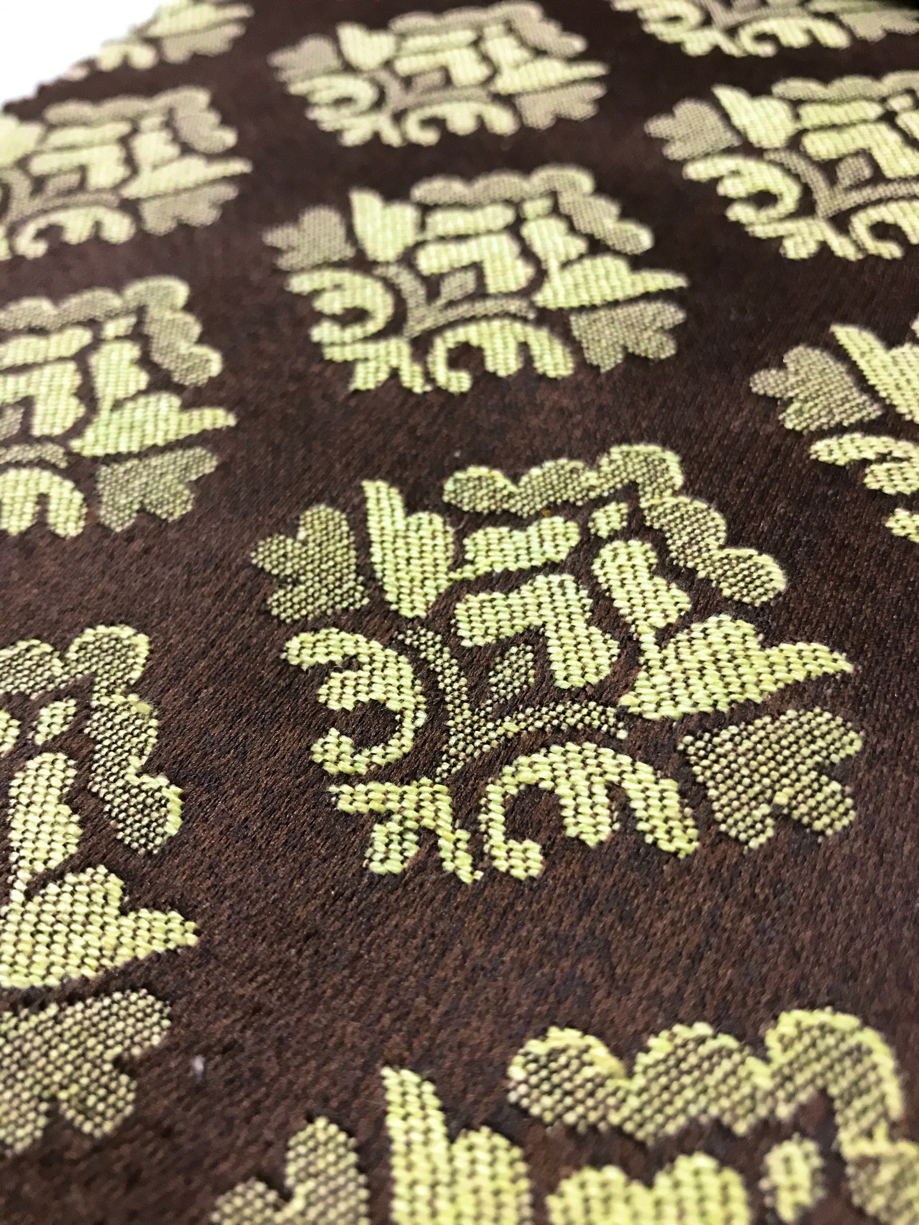 #color_brown