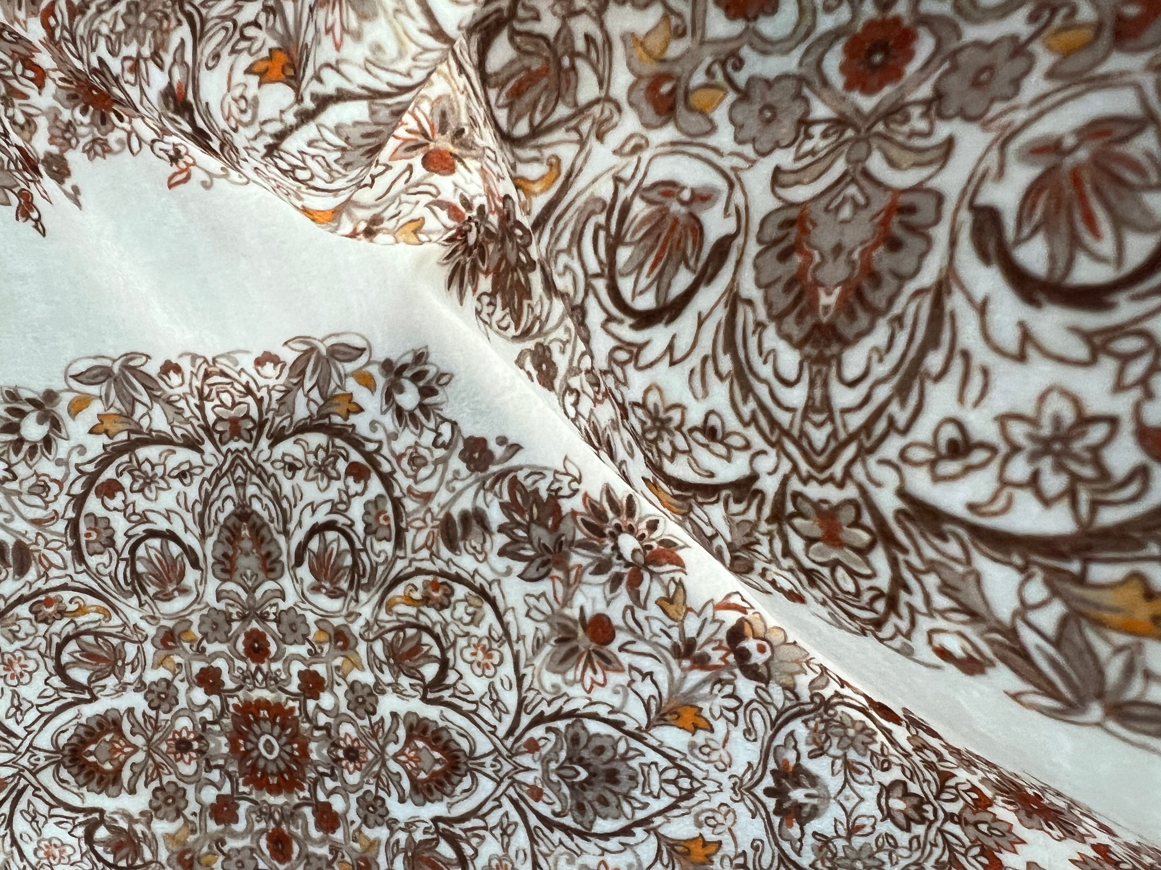 #color_brown