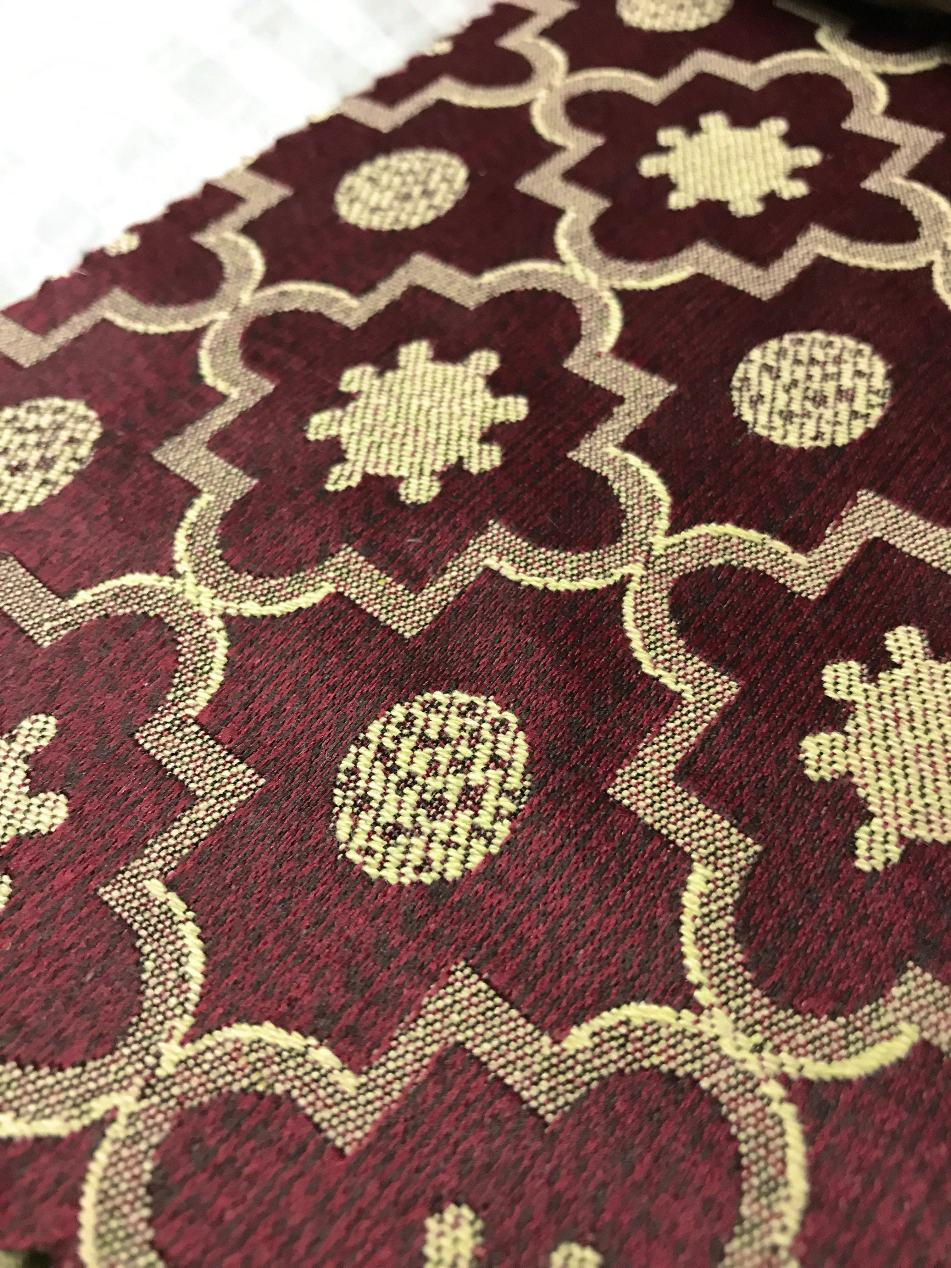 #color_maroon