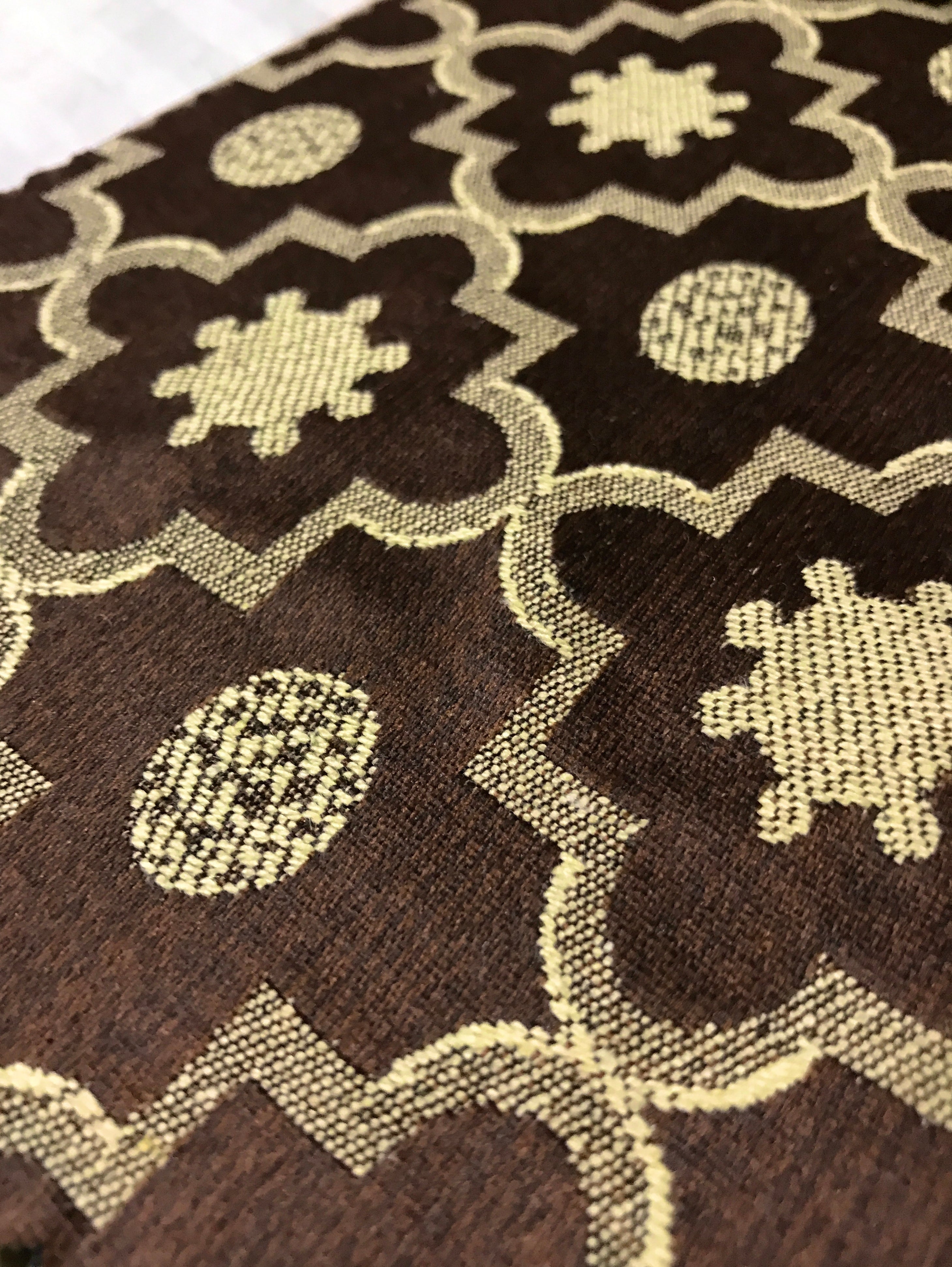 #color_brown