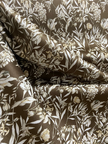 Velvet in Tropical Diwans & Table linen
