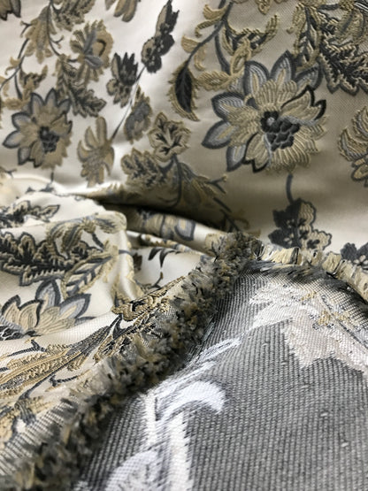Willowvine Floral Jacquard