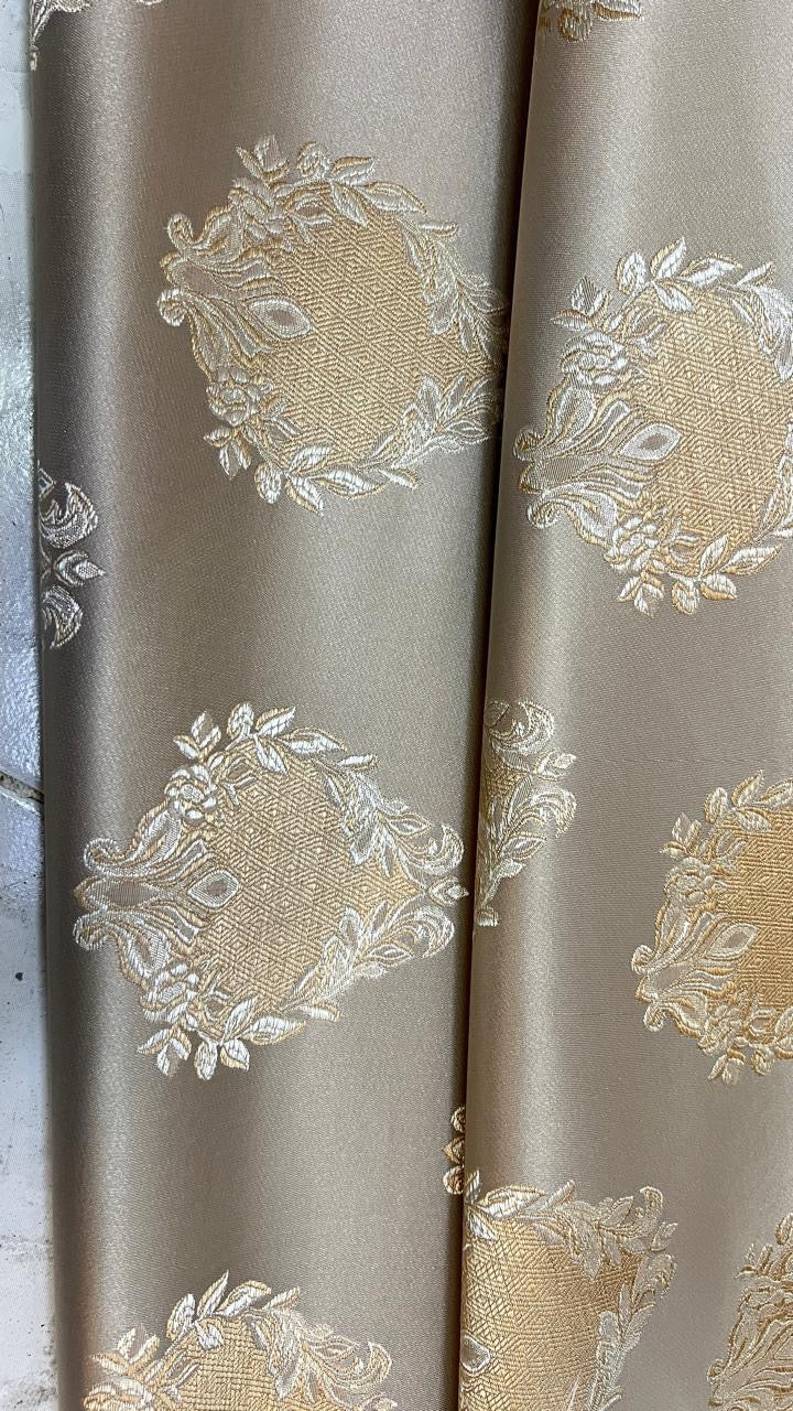 Medallion Damask