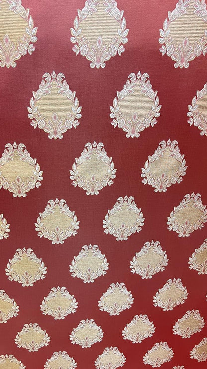 Medallion Damask