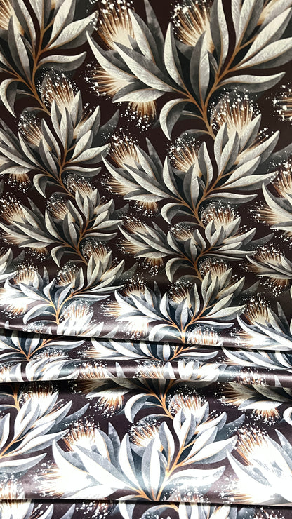 Velvet in Floral – Ideal for Sofa Upholstery & Cushion Covers (Elegant Bloom)
